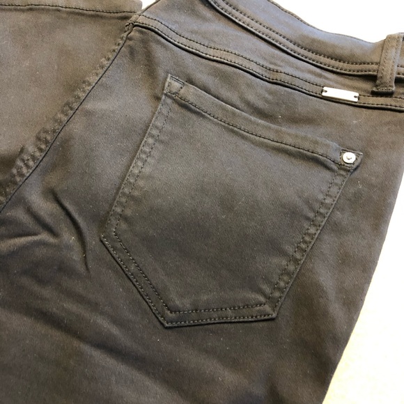 INC black inc finity black crops - Picture 5 of 8